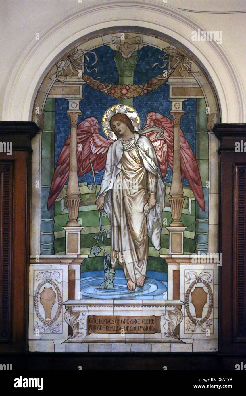 Southwark London Angleterre 18e siècle Guy's Chapel Mosaïque de Angel de révélations Banque D'Images