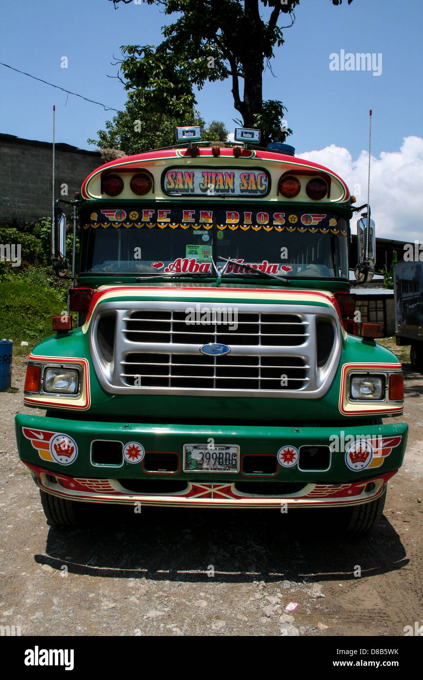 L'emblématique du Guatemala Bus de poulet Banque D'Images