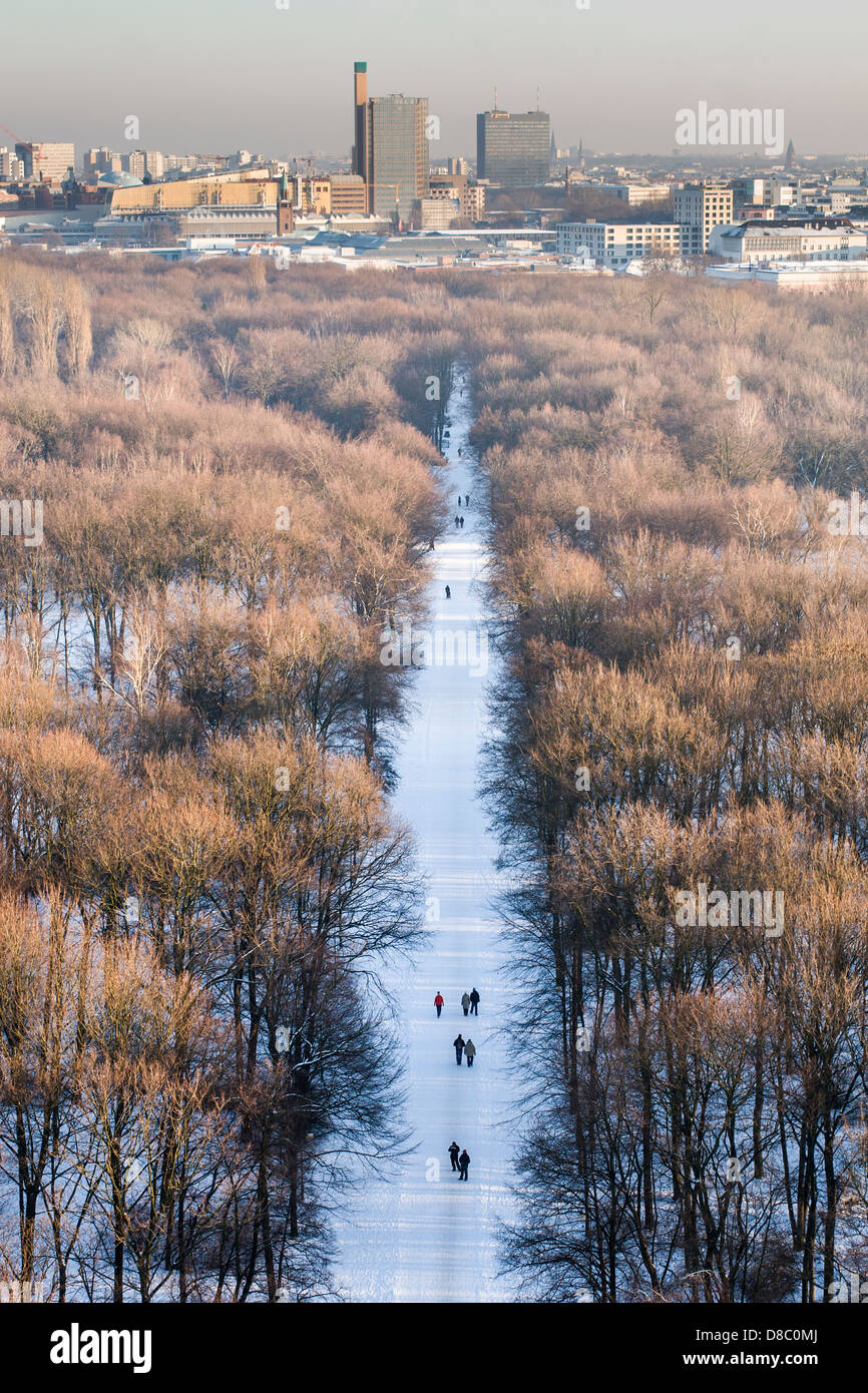 Vue de Tiergarten depuis la colonne de la victoire (Siegessäule). Berlin, Allemagne. Banque D'Images