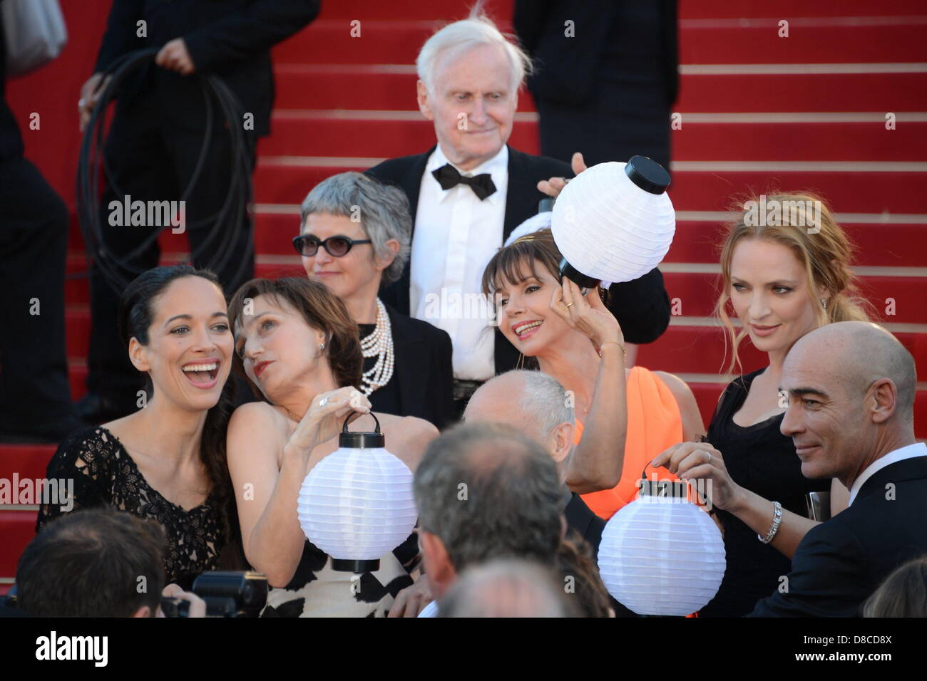 24 mai 2013 - Cannes, France - CANNES, FRANCE - 24 MAI : (2e L-R) Kristin Scott Thomas, Victoria Abril, Uma Thurman et Jean Marc Barr assister à la première de "l'Immigré" à la 66e Assemblée annuelle du Festival du Film de Cannes au Palais des Festivals le 24 mai 2013 à Cannes, France. (Crédit Image : © Injimbert ZUMAPRESS.com)/Frederick Banque D'Images