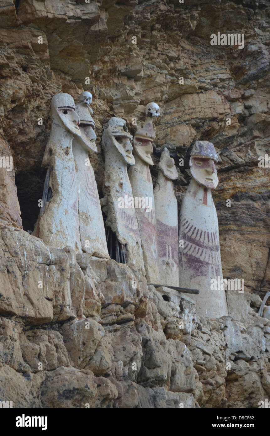 Sarcofagos Karaia, Chachapoyas, Amazon, Pérou Banque D'Images