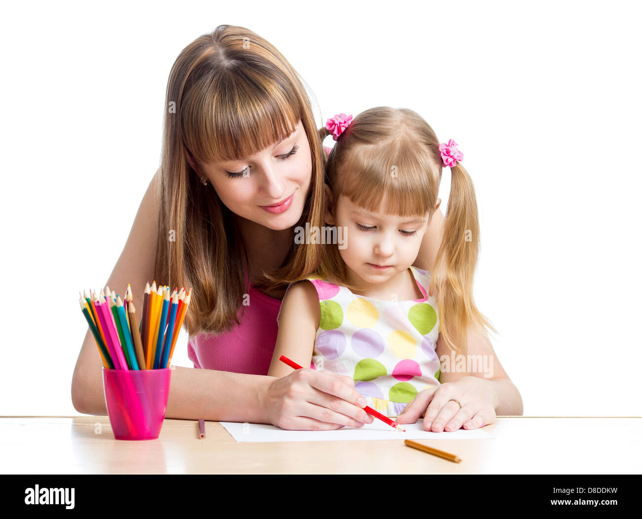 Mère et son enfant fille ensemble crayon Banque D'Images