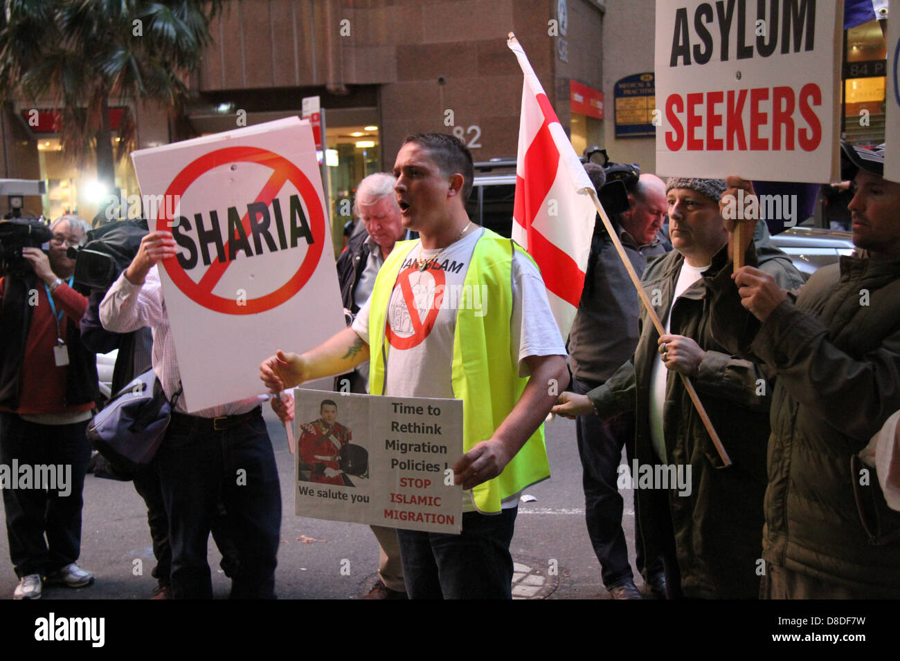 Ligue de défense australienne de protestation contre le meurtre de soldat Lee Rigby. Crédit : Richard Milnes / Alamy Live News. Banque D'Images