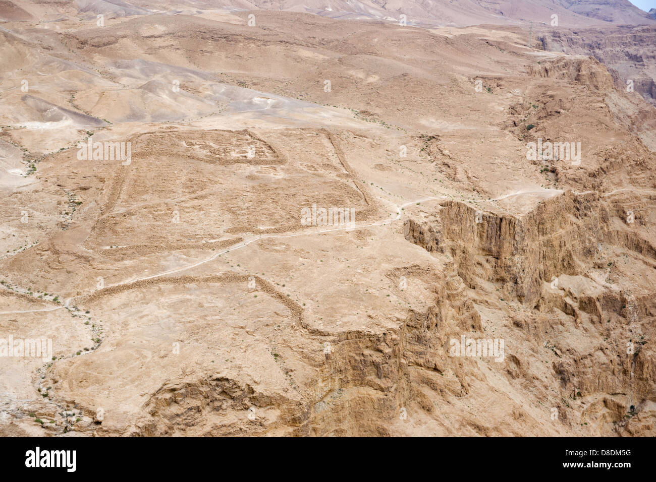 Ruines de légion romaine, siège du camp. Massada, Israël Banque D'Images