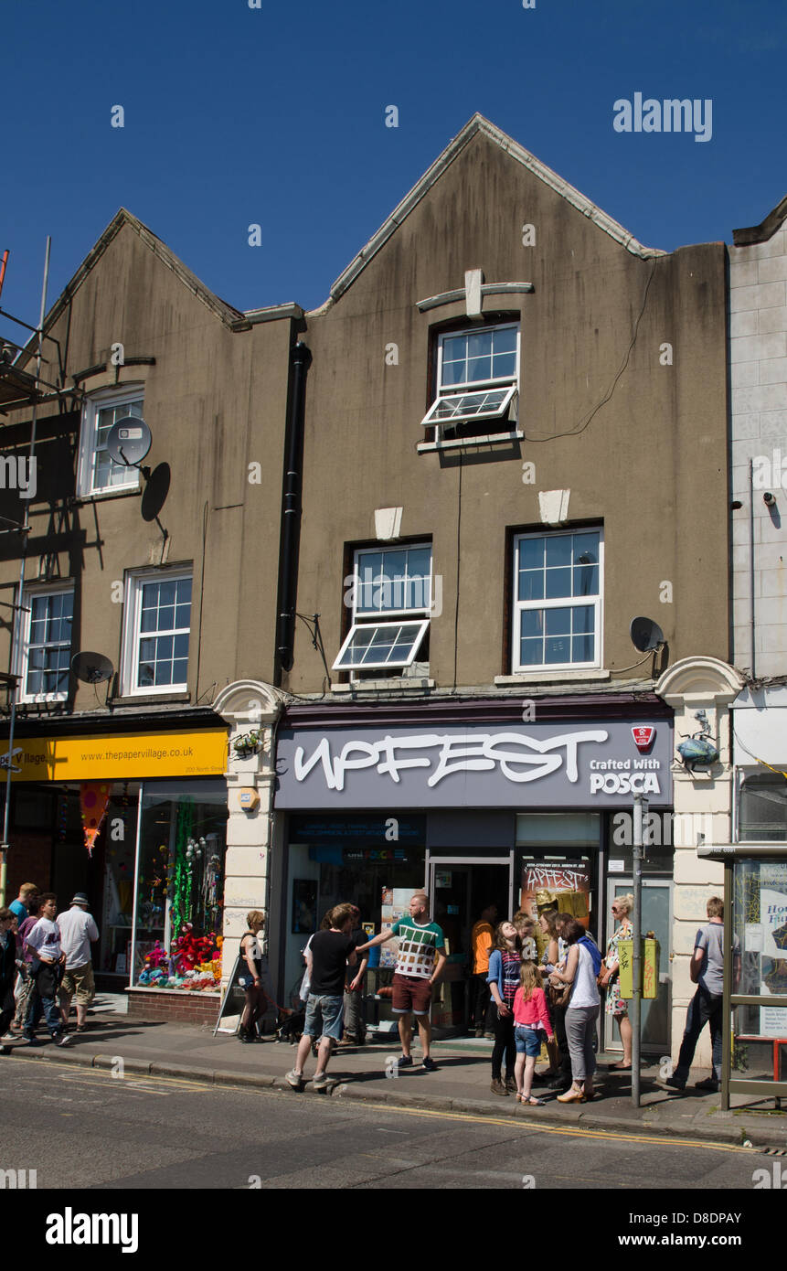 Bristol, Royaume-Uni. 26 mai, 2013. Upfest - chaque année un festival d'art de rue qui a eu lieu le et autour de North Street, Bedminster, Bristol. Credit : Duravitski/Alamy Live News Banque D'Images