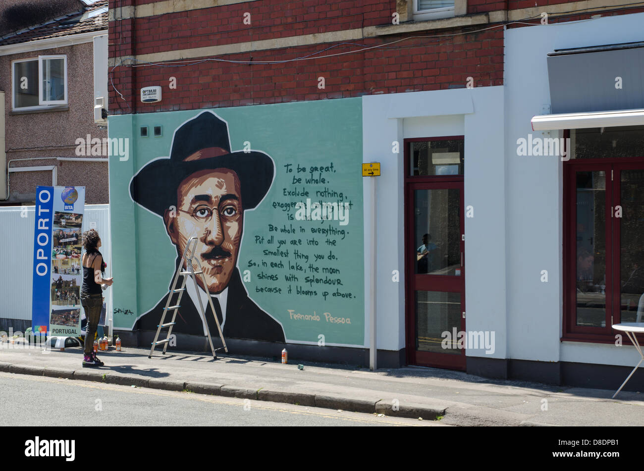 Bristol, Royaume-Uni. 26 mai, 2013. Upfest - chaque année un festival d'art de rue qui a eu lieu le et autour de North Street, Bedminster, Bristol. Credit : Duravitski/Alamy Live News Banque D'Images