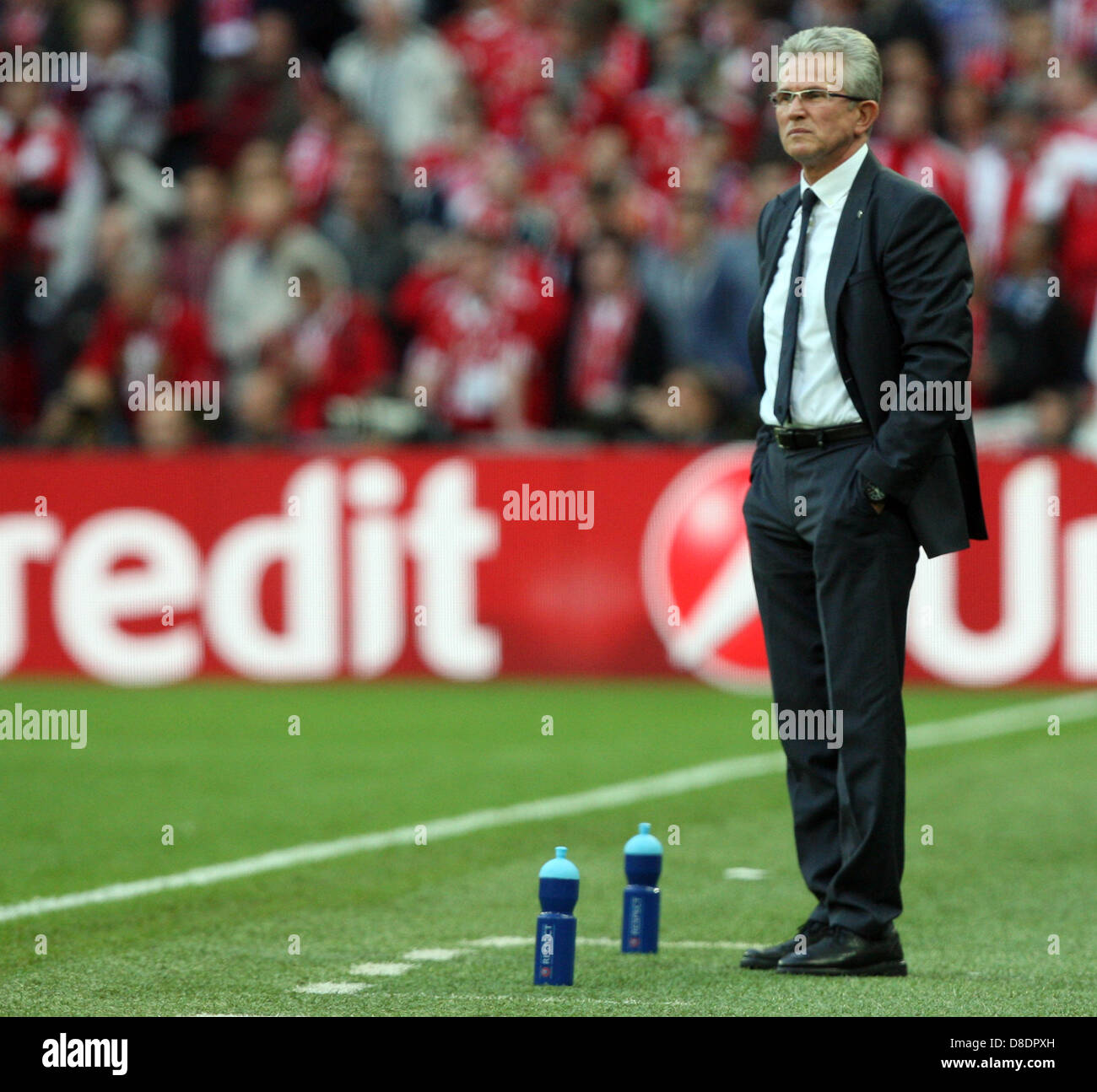 Londres, Royaume-Uni. 25 mai, 2013. Jupp Heynckes Manager du Bayern Munich lors de la finale de la Ligue des Champions entre le Bayern Munich et le Borussia Dortmund du stade de Wembley. Credit : Action Plus Sport Images/Alamy Live News Banque D'Images