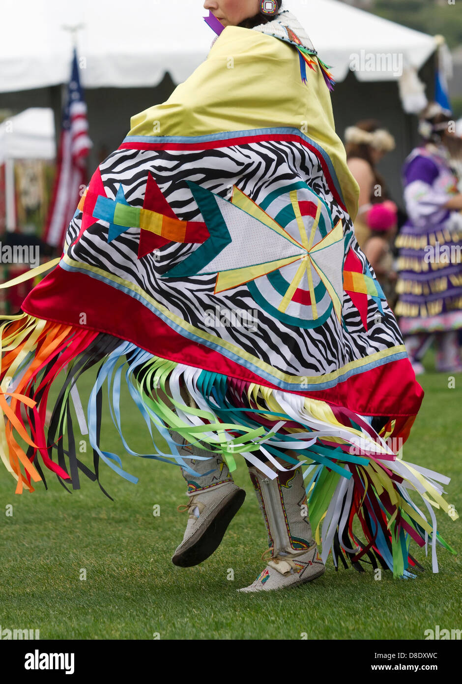 American Native Dancer châle Banque D'Images