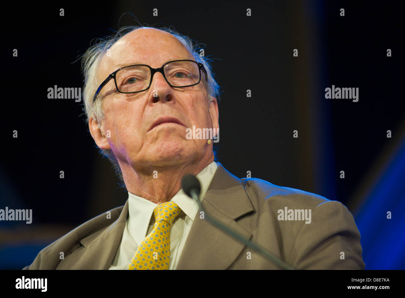 Hans Blix politicien et diplomate suédois au Hay Festival 2013 Hay-on-Wye Powys Pays de Galles UK Banque D'Images