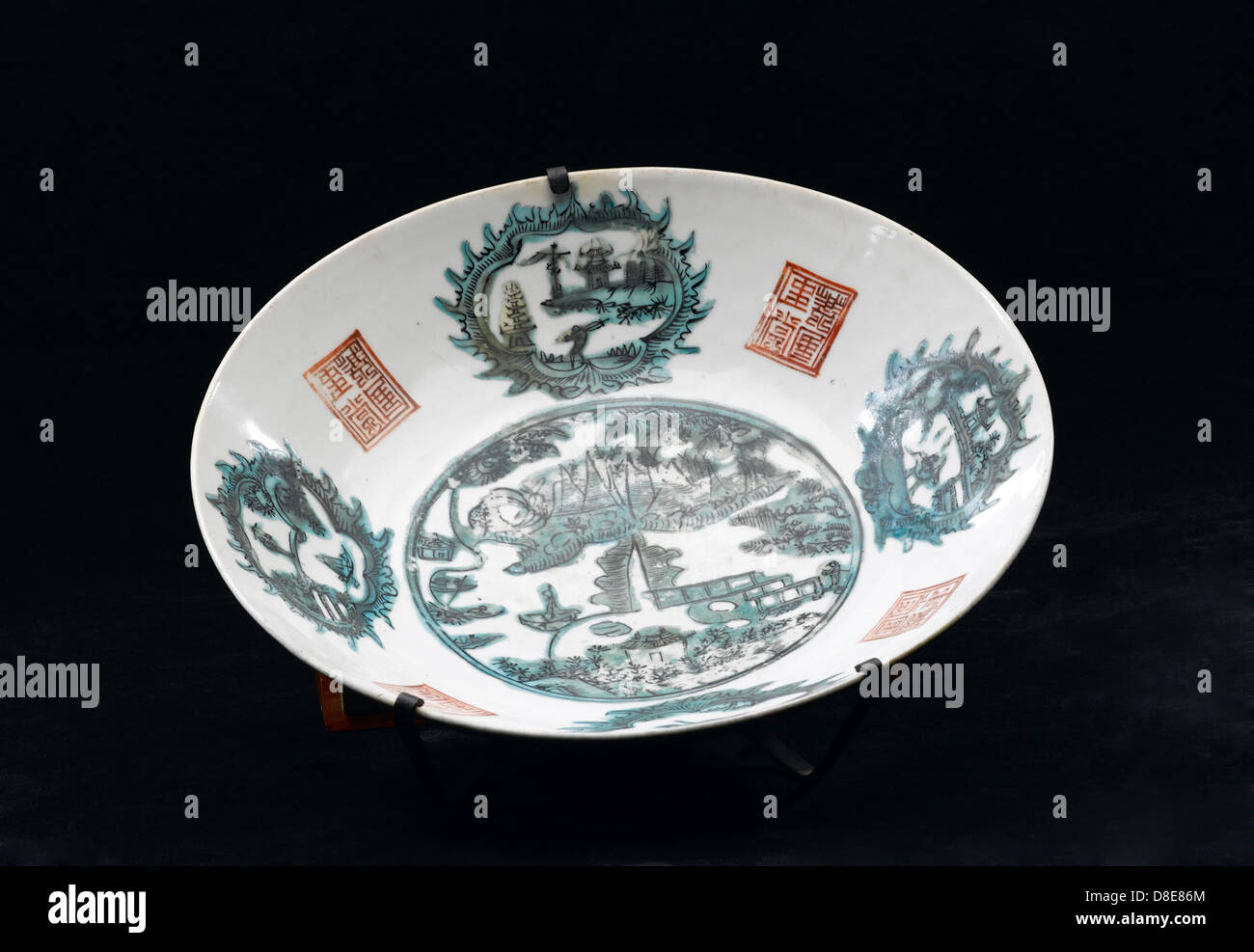 Un bol chinois antique de collection pour Banque D'Images