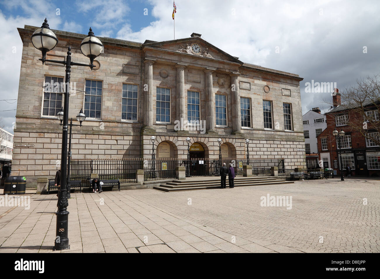 Place du marché Shire Hall library gallery Stafford Staffordshire England Banque D'Images