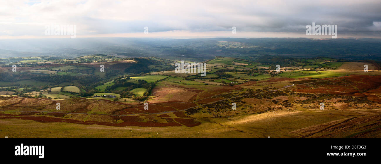 Vue panoramique du paysage près de Hay Bluff, Powys, Wales, UK. Banque D'Images