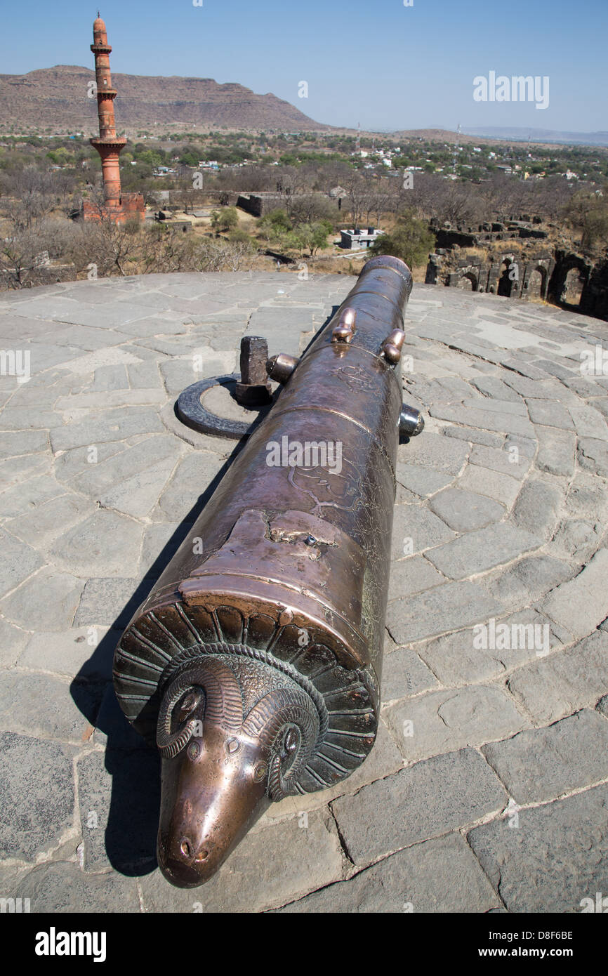 Canon en laiton, Daulatabad Fort, Daulatabad, Inde Banque D'Images