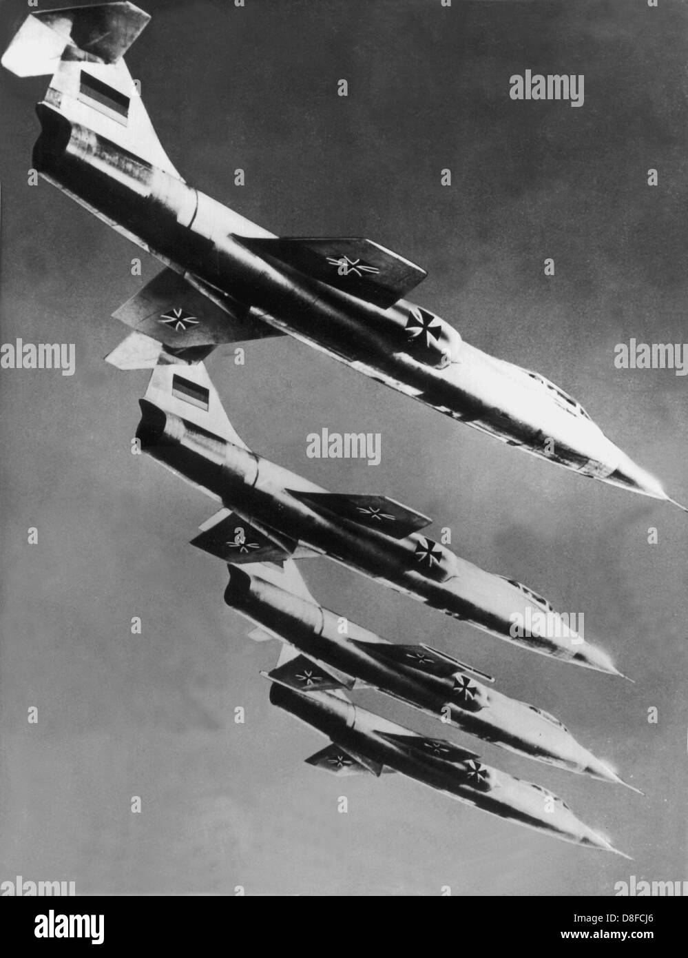 Quatre machines du type Starfighter F 104 F pendant un vol en formation. L'escadron acrobatique de l'armée allemande s'est écrasé le 19 juin en 1962, les pilotes sont morts. Banque D'Images