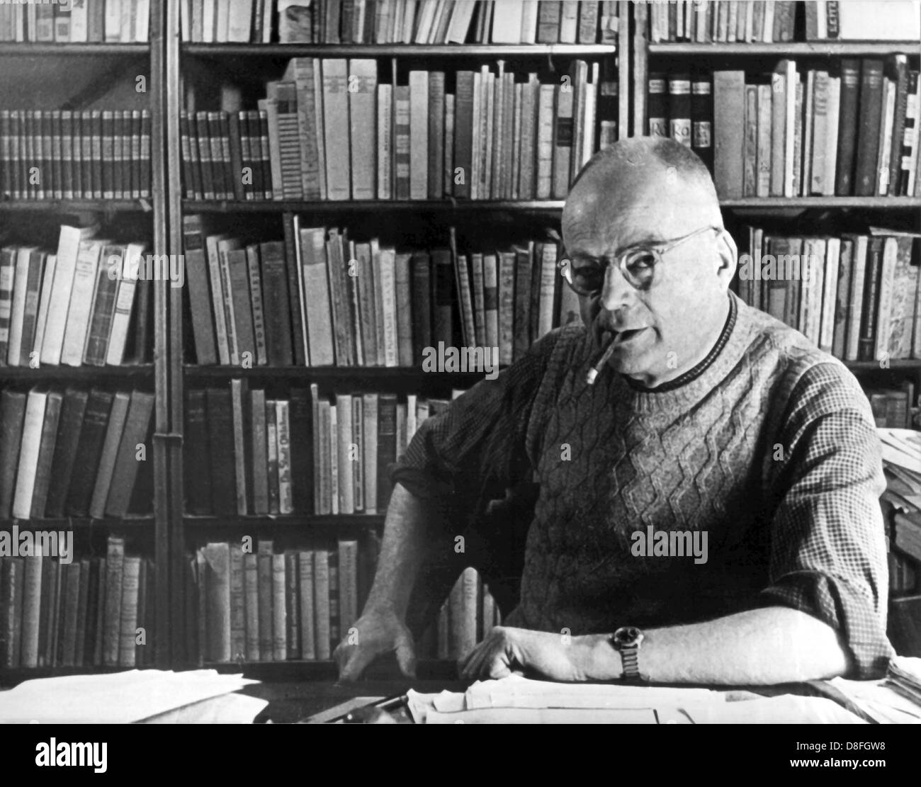 L'éditeur allemand Ernst Rowohlt (photo non datée). Il a fondé la maison d'édition Rowohlt et rendu disponible pour la littérature des petits montants d'argent. Banque D'Images