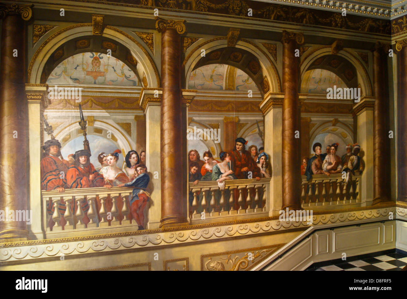 Peinture murale par William Kent, Grand escalier, les appartements du Roi, Kensington Palace, Hyde Park, Londres, Angleterre Banque D'Images
