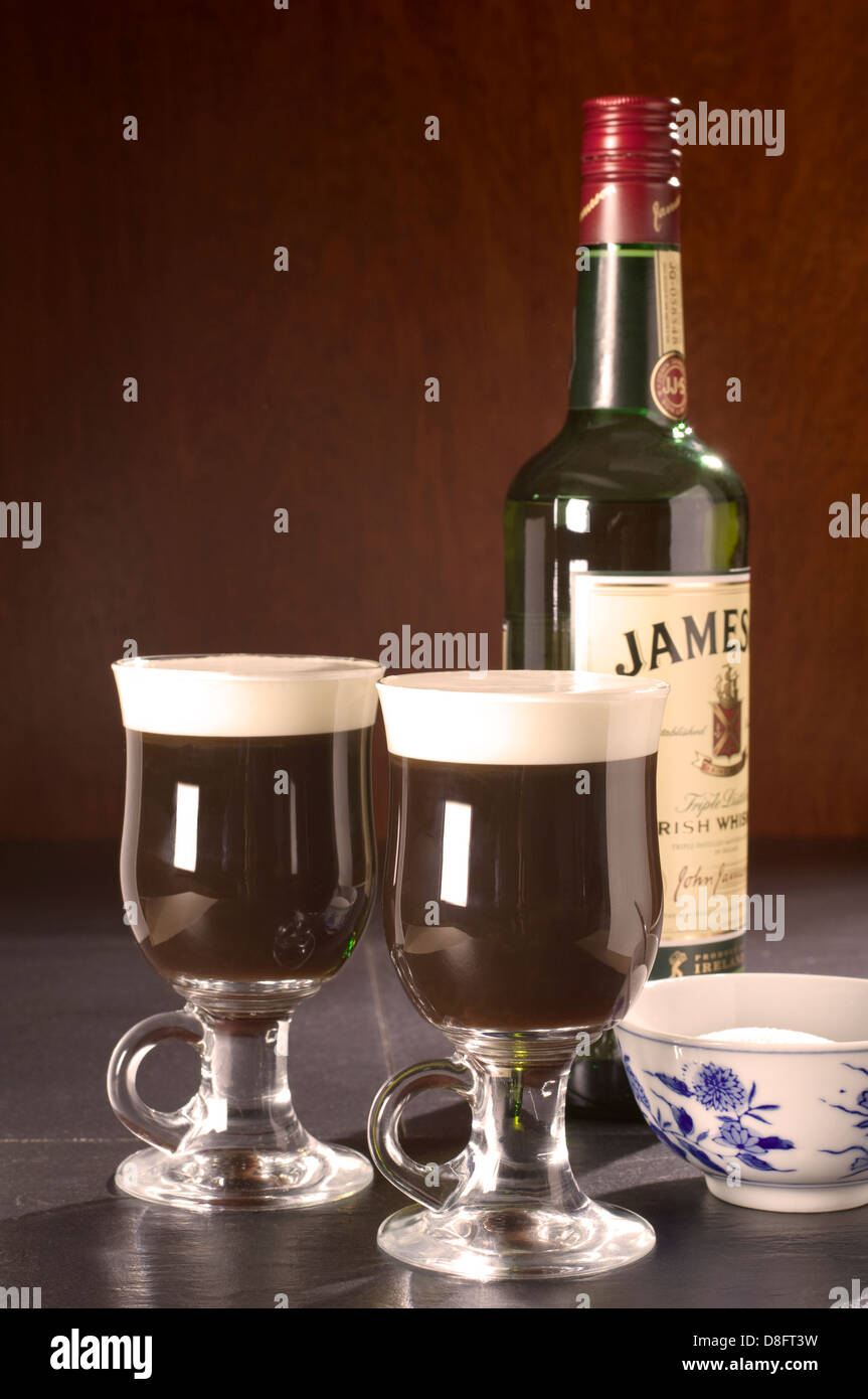 Irish coffee Banque de photographies et d’images à haute résolution Alamy