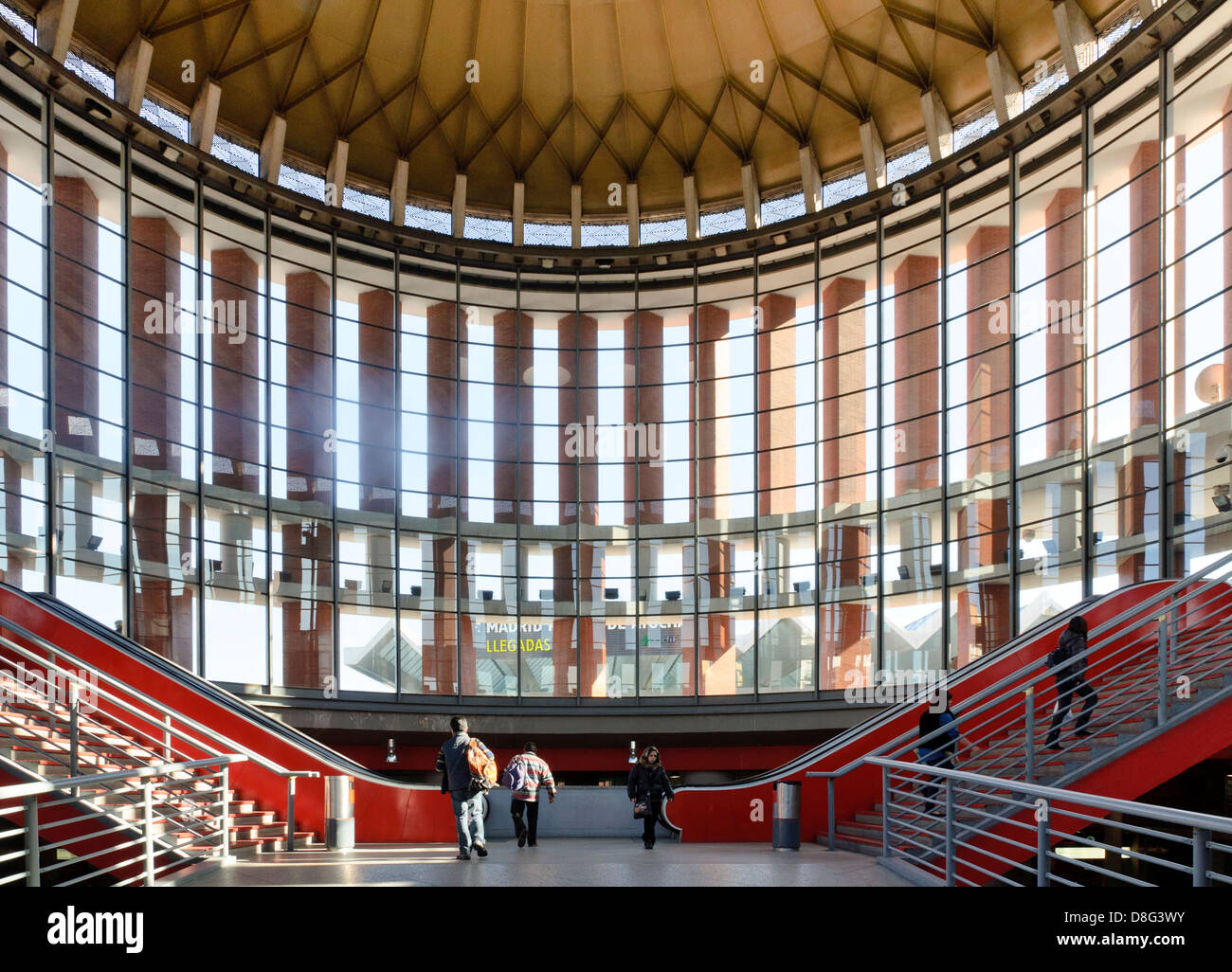 À l'intérieur de la vieille gare d'Atocha, Madrid, Espagne Banque D'Images