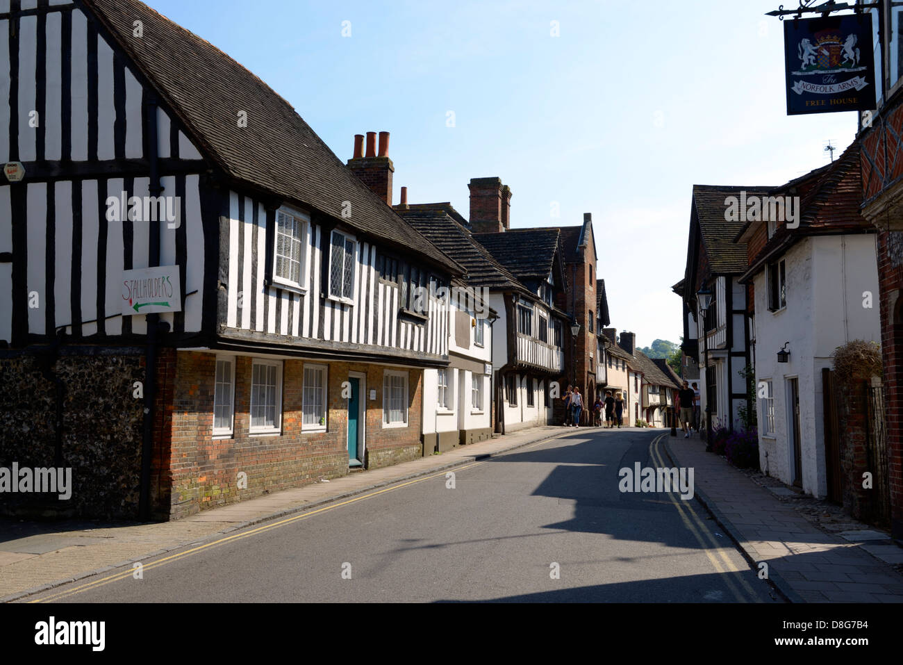 Vue vers le sud jusqu'à la rue de l'Église, Worthing, West Sussex, UK Banque D'Images