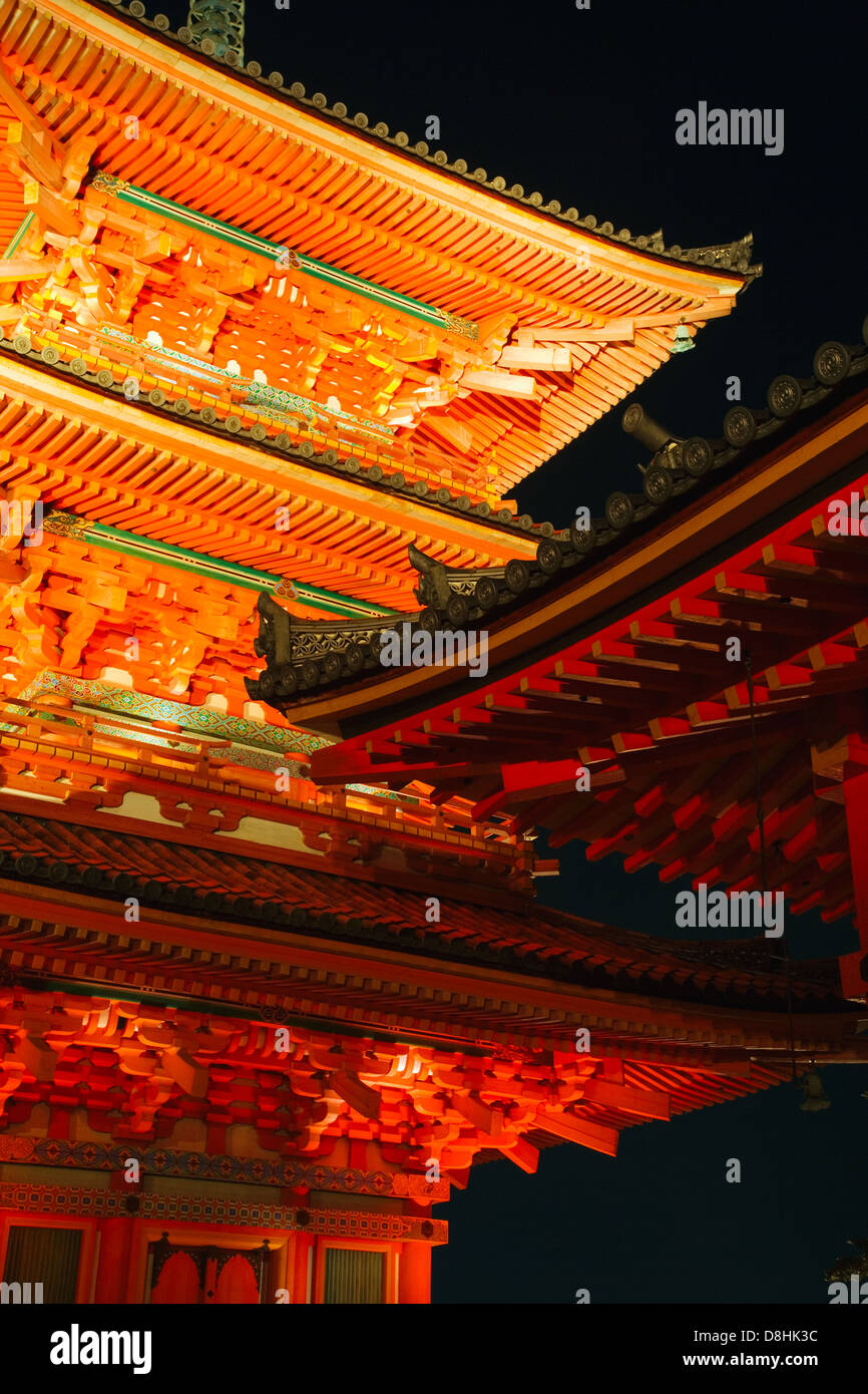 Le Japon, Honshu, région du Kansai, Kyoto, Temple Kiyomizu-Dera Banque D'Images