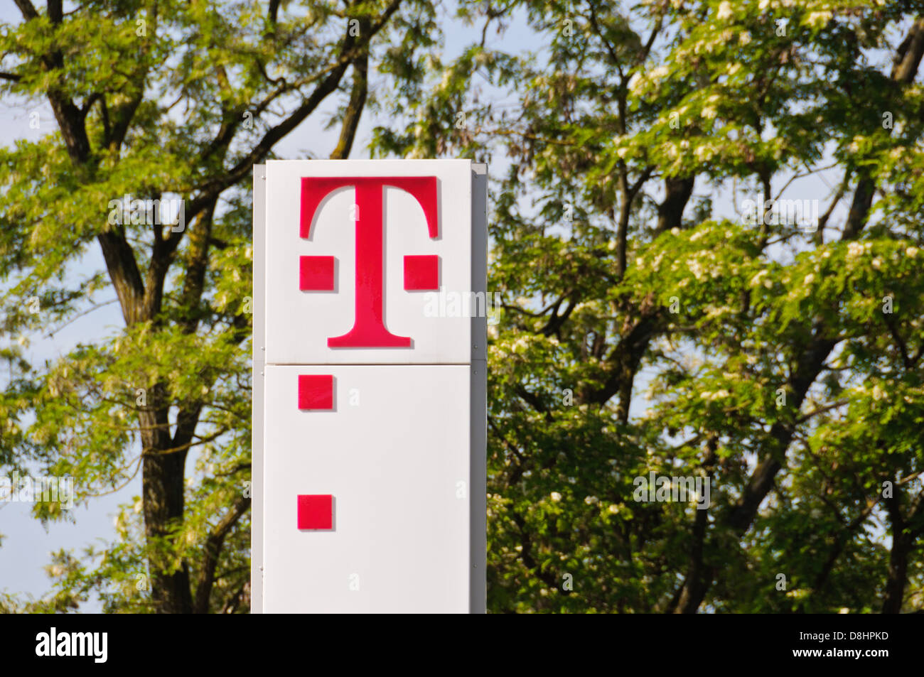 Deutsche Telekom AG, DTAG, Allemand Telecom - société de télécommunications signer et logo Banque D'Images