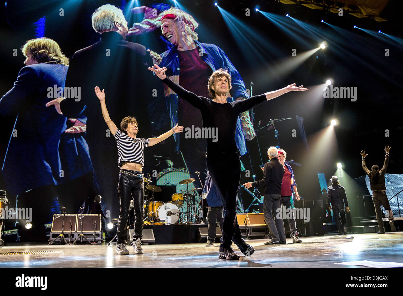 Les Rolling Stones effectuer pendant leur '50 et le décompte' tour à Toronto, Ontario, Canada. 05.25.13 Centre Air Canada Banque D'Images