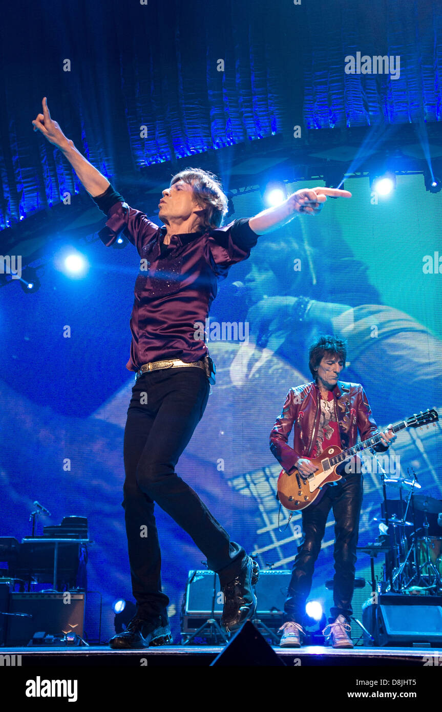 Les Rolling Stones effectuer pendant leur '50 et le décompte' tour à Toronto, Ontario, Canada. 05.25.13 Centre Air Canada Banque D'Images