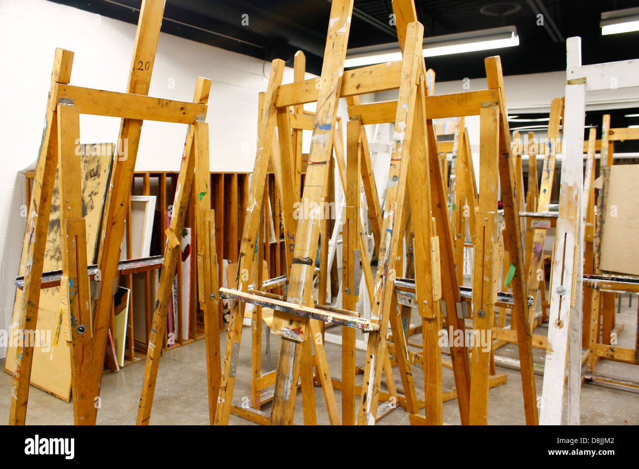 Chevalets dans une salle d'art Banque D'Images