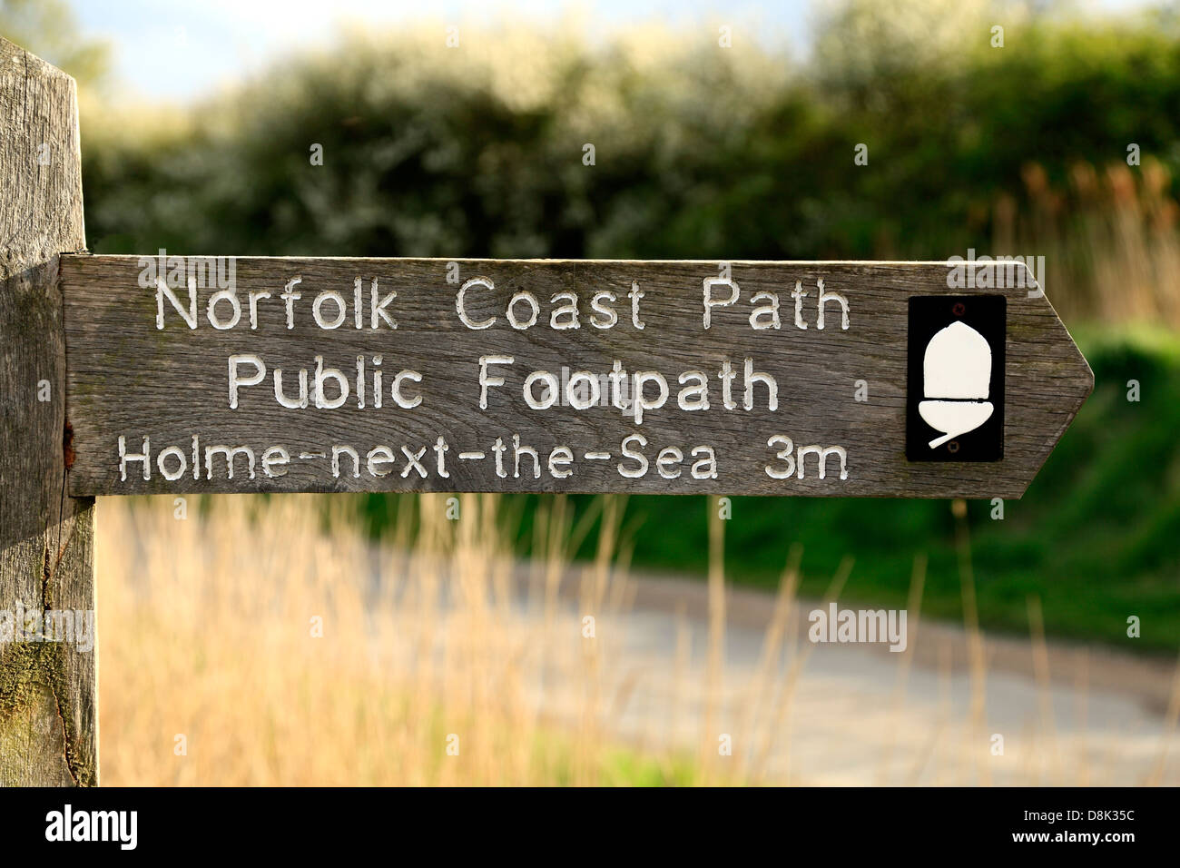 North Norfolk Coast Path, fingerpost, panneau, signalisation, sentier public signe signes, England UK Banque D'Images