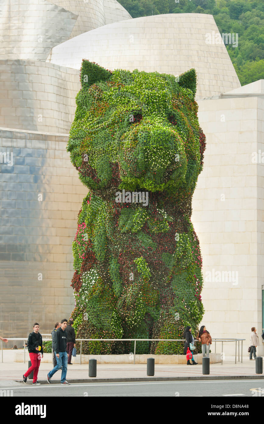 Jeff Koons 'Chiot' sculpture, 1992, Guggenheim Museum, Bilbao, Espagne, Architecte : Frank Gehry Banque D'Images
