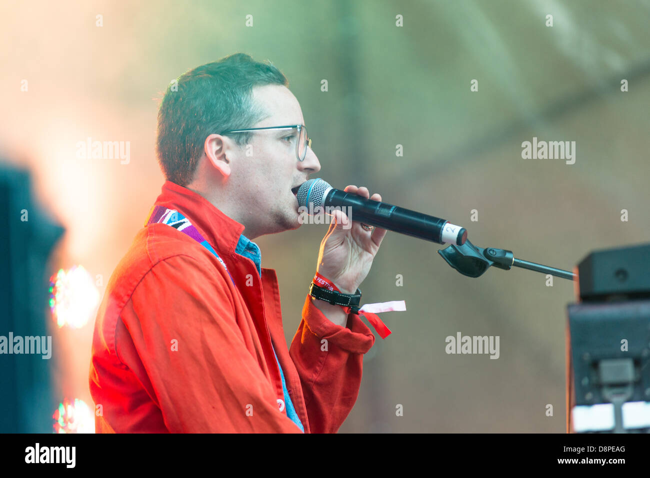 Moscou, Russie. 1er juin 2013.Alexis Taylor (Hot Chip) jouant sur Moscou Ahmad Tea Music Festival. Moscou, 1 juin, 2013 : Crédit d'Alyaksandr Stzhalkouski/Alamy Live News Banque D'Images
