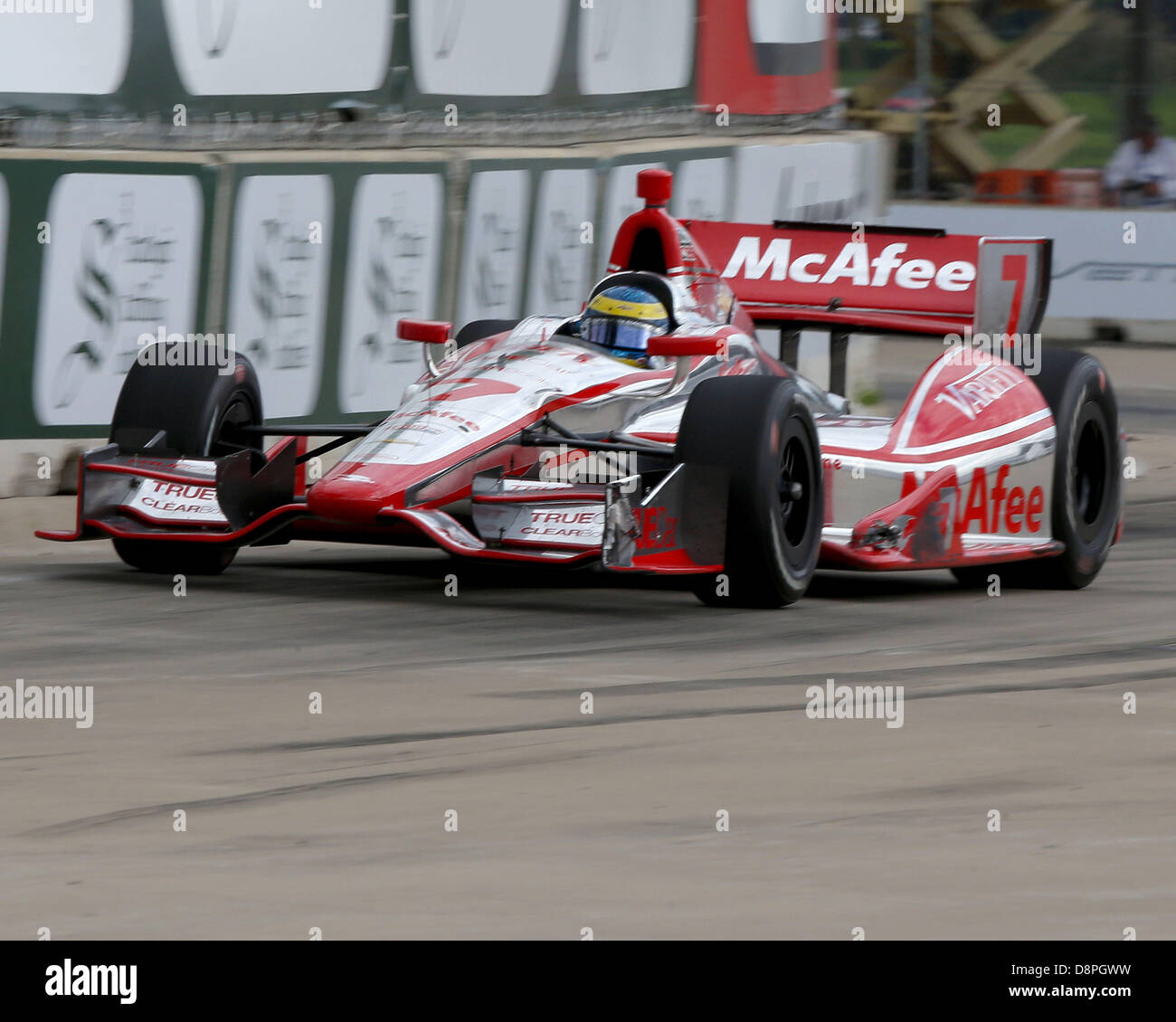 Detroit, Michigan, USA. 2 juin 2013. Sébastien Bourdais (7) sur le parcours pendant la course 2 à la Raceway à Belle Isle Park, 02 juin 2013 à Detroit, MI. Tom Turrill/CSM/Alamy Live News Banque D'Images