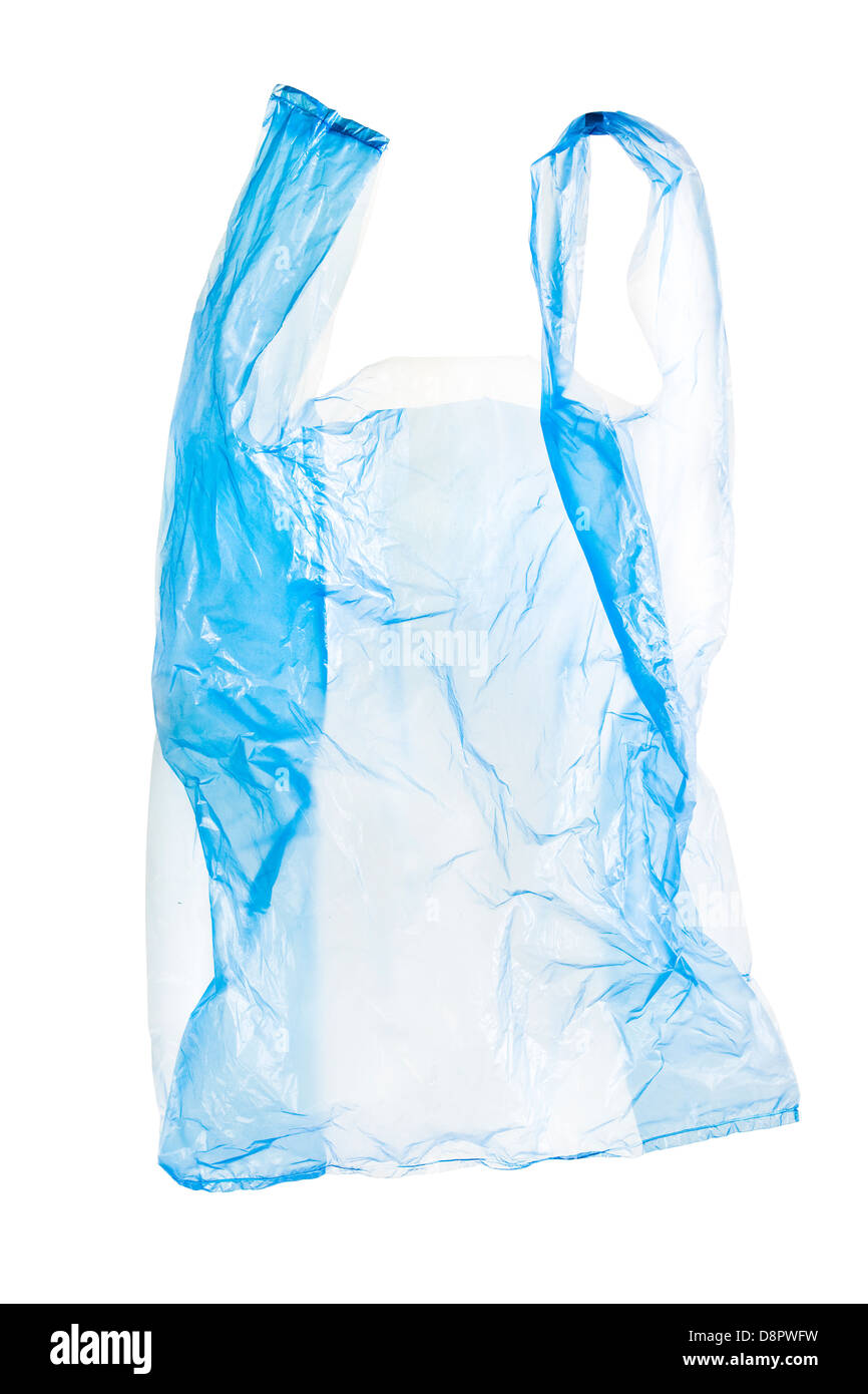 Sac en plastique bleu isolé sur fond blanc avec chemin de détourage inclus Banque D'Images