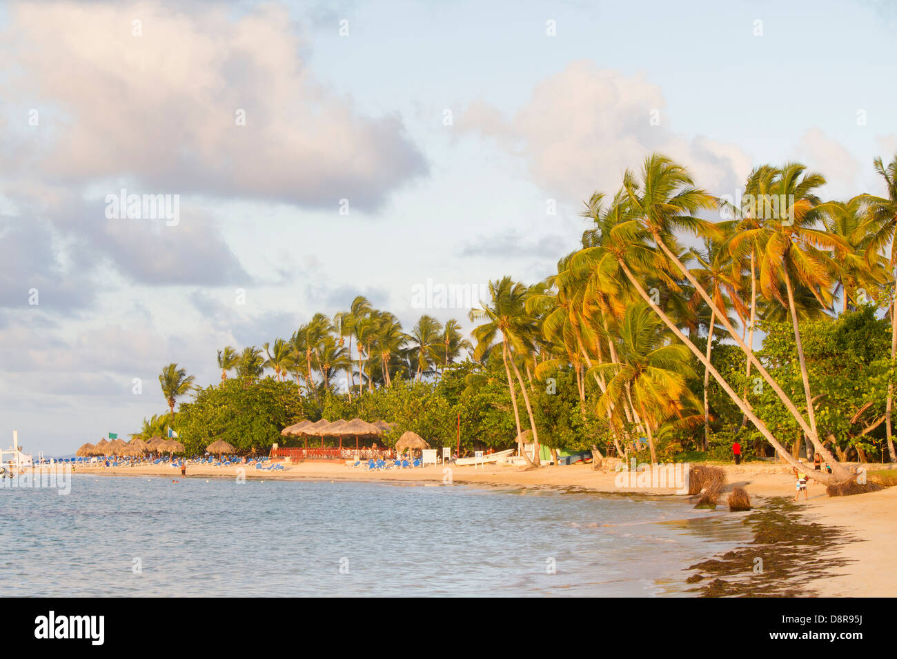 Coucher du soleil à El Portillo plage, République dominicaine. Banque D'Images