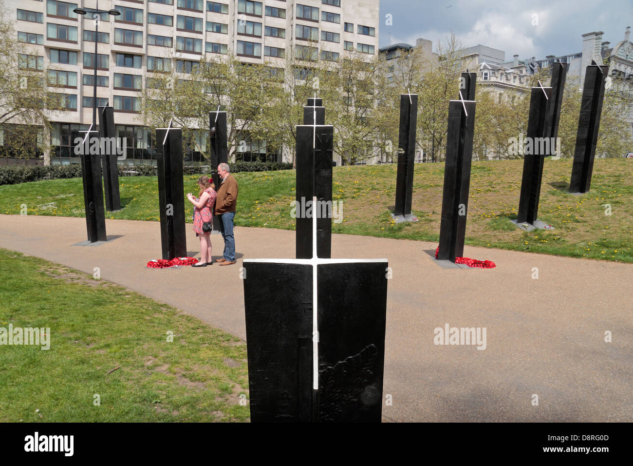 Close up of the New Zealand War Memorial, sur Hyde Park, Londres. Mai 2013 Banque D'Images