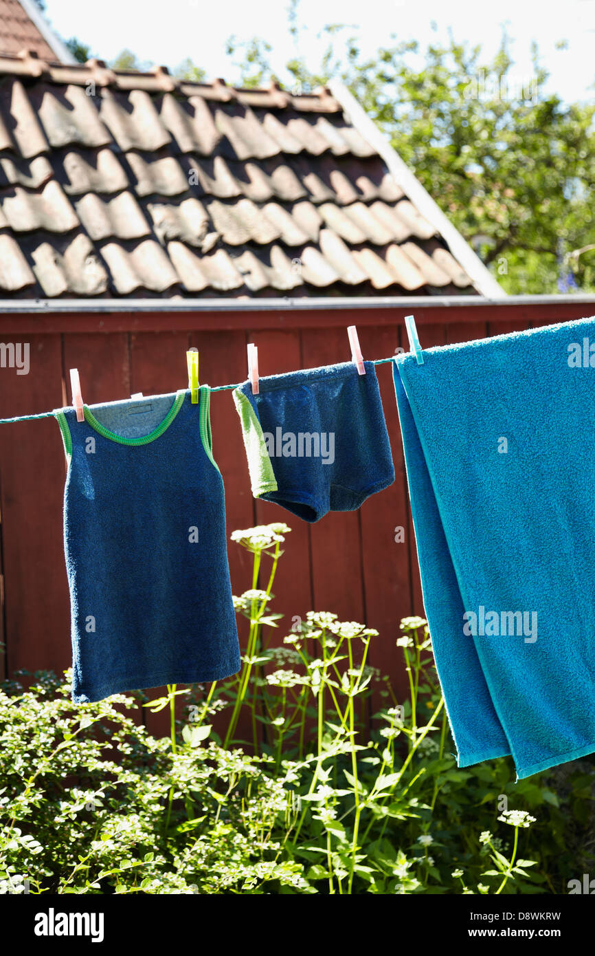 Le séchage sur blanchisserie ligne chiffon Banque D'Images