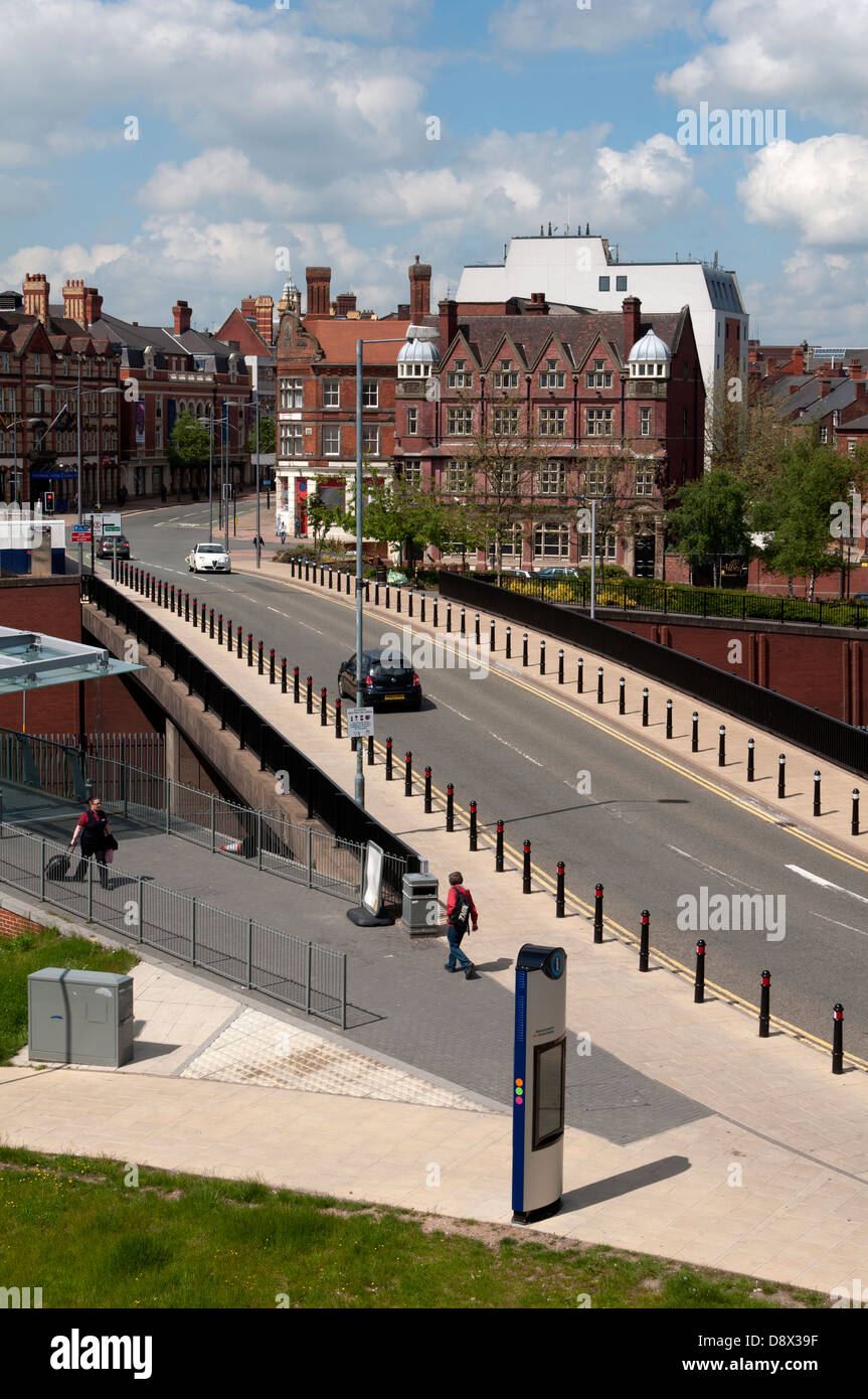 Pont du Chemin de fer, l'anneau de route, Wolverhampton, West Midlands, Royaume-Uni Banque D'Images