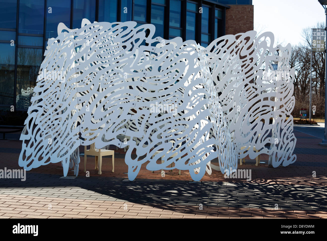 Sculpture 'Reverie' par Linda Fleming à l'extérieur de l'International Quilt Study Center & Museum. Banque D'Images