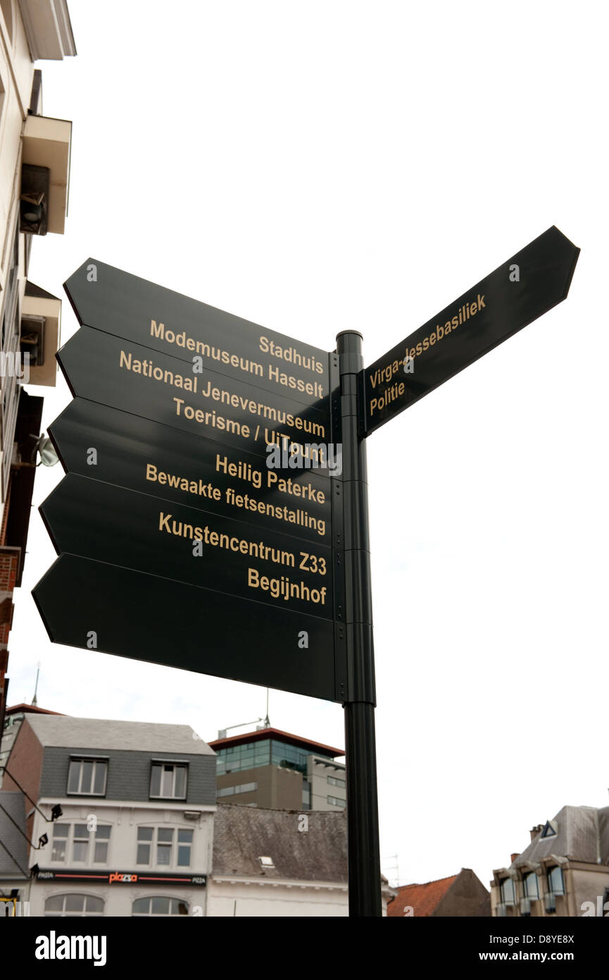 Informations touristiques Musée Signer Hasselt Belgique Europe EU Banque D'Images