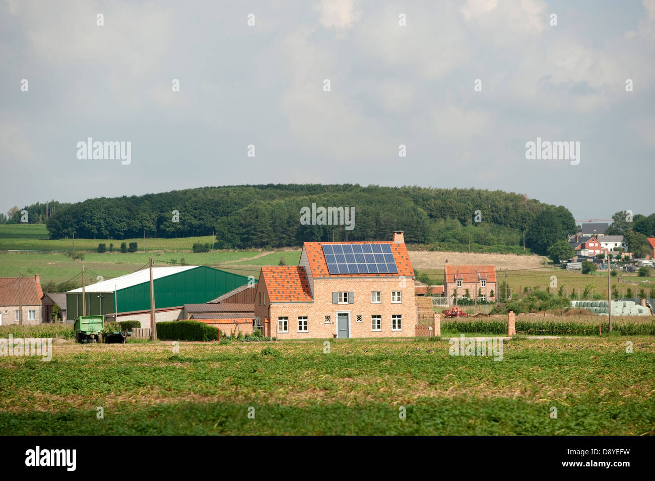 Gîte Rural Rural Solar Panels on Roof Bekkevoort Belgique Europe Banque D'Images