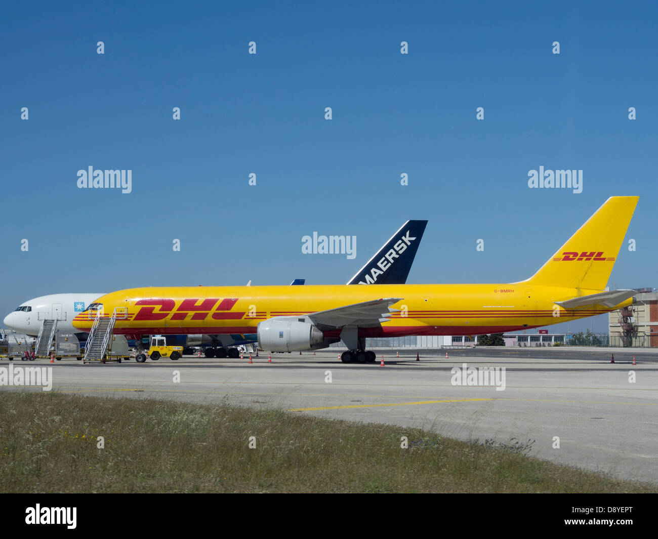 Avion livraison DHL Banque D'Images