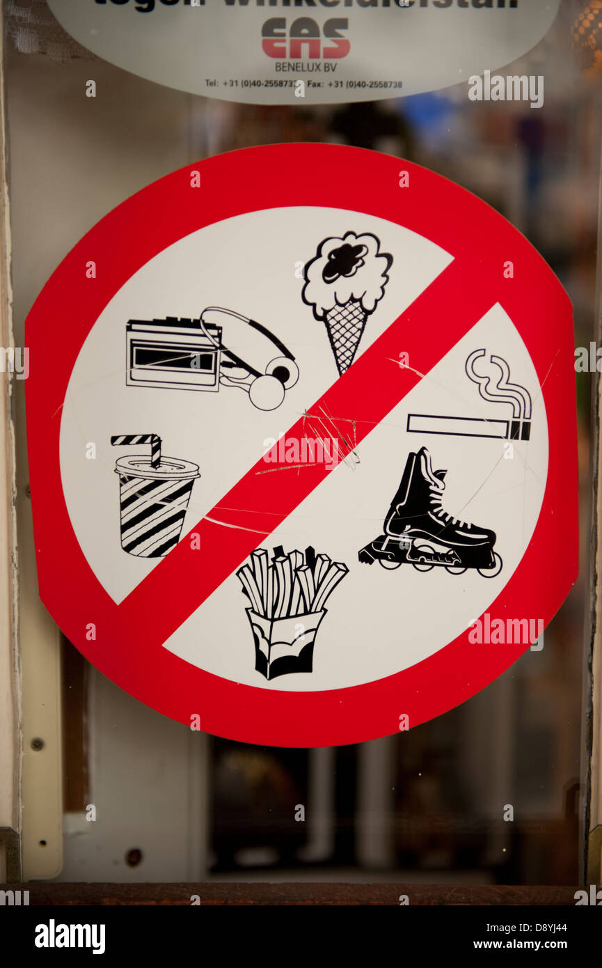 Shop No Icecream music food drink fumeurs rollers Banque D'Images