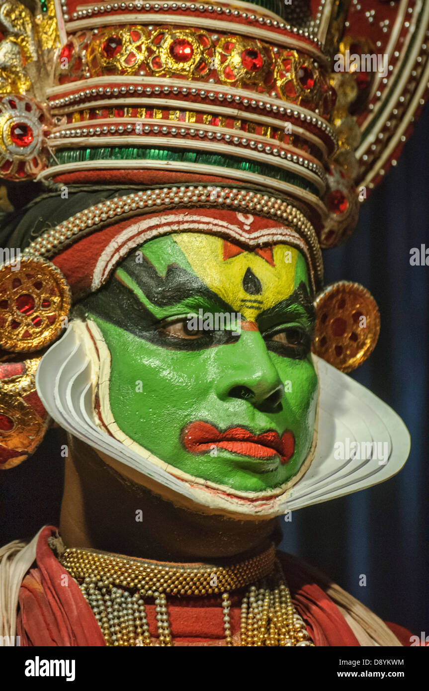 Interprète de danse Kathakali traditionnel au Kerala, en Inde Banque D'Images