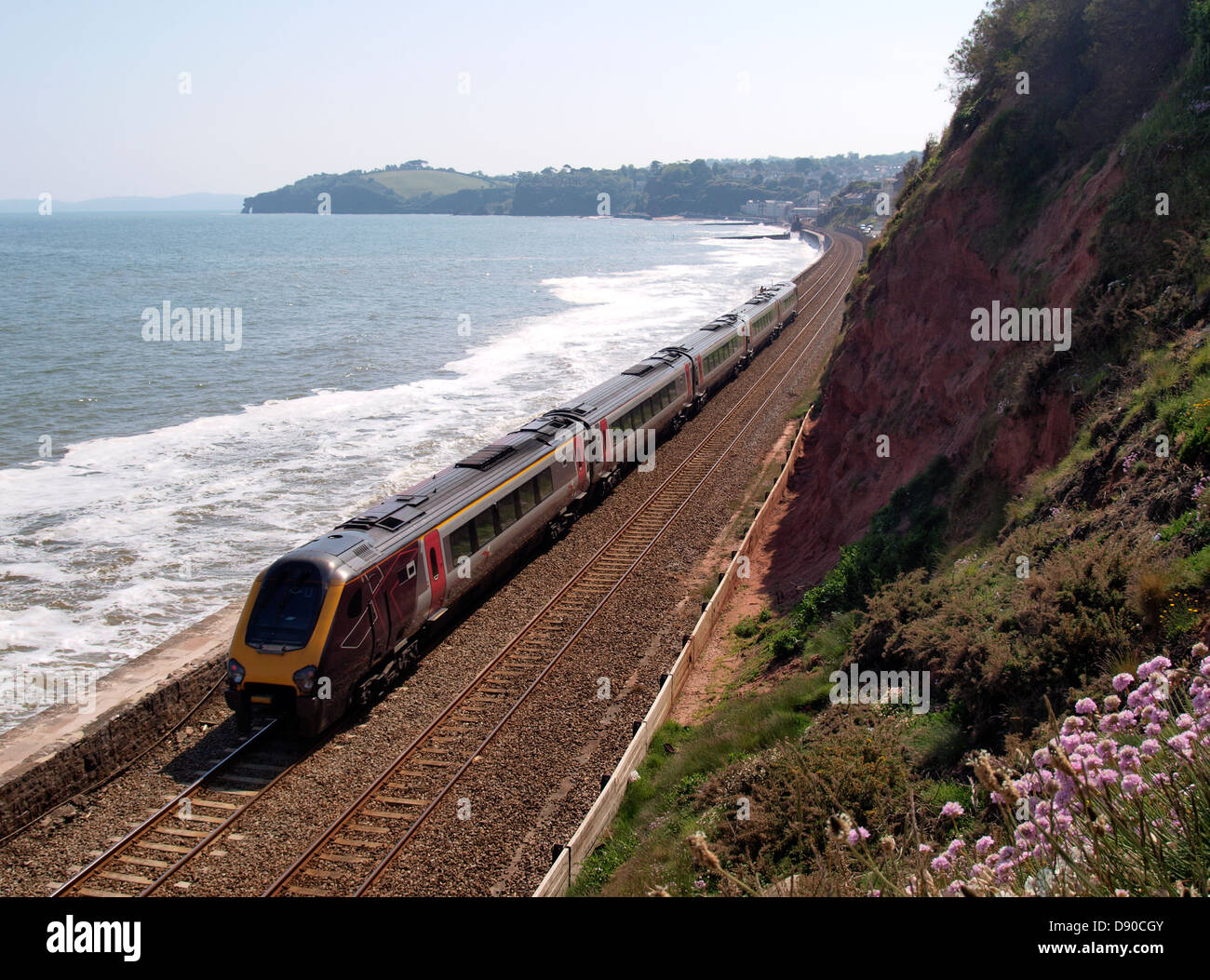 Train sur la piste côtière à Exmouth, Devon, UK 2013 Banque D'Images