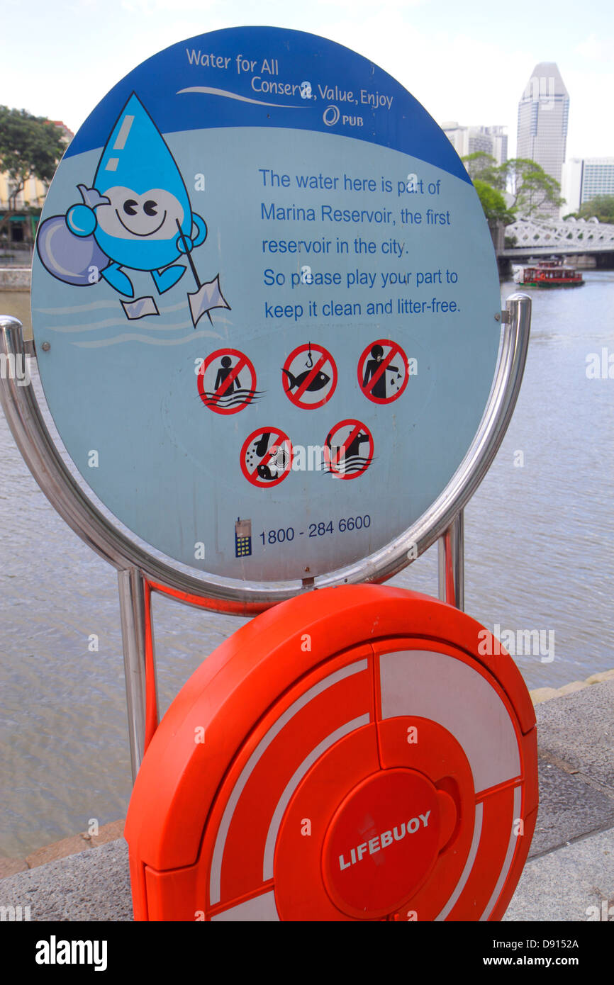 Singapore Singapore River,Boat Quay,panneau,information,eau propre,sans litière,pollution,écologie,conservation,Sing13012045 Banque D'Images Singapore Singapore River,Boat Quay,panneau,information,eau propre,sans litière,pollution,écologie,conservation,Sing13012045 Banque D'Images