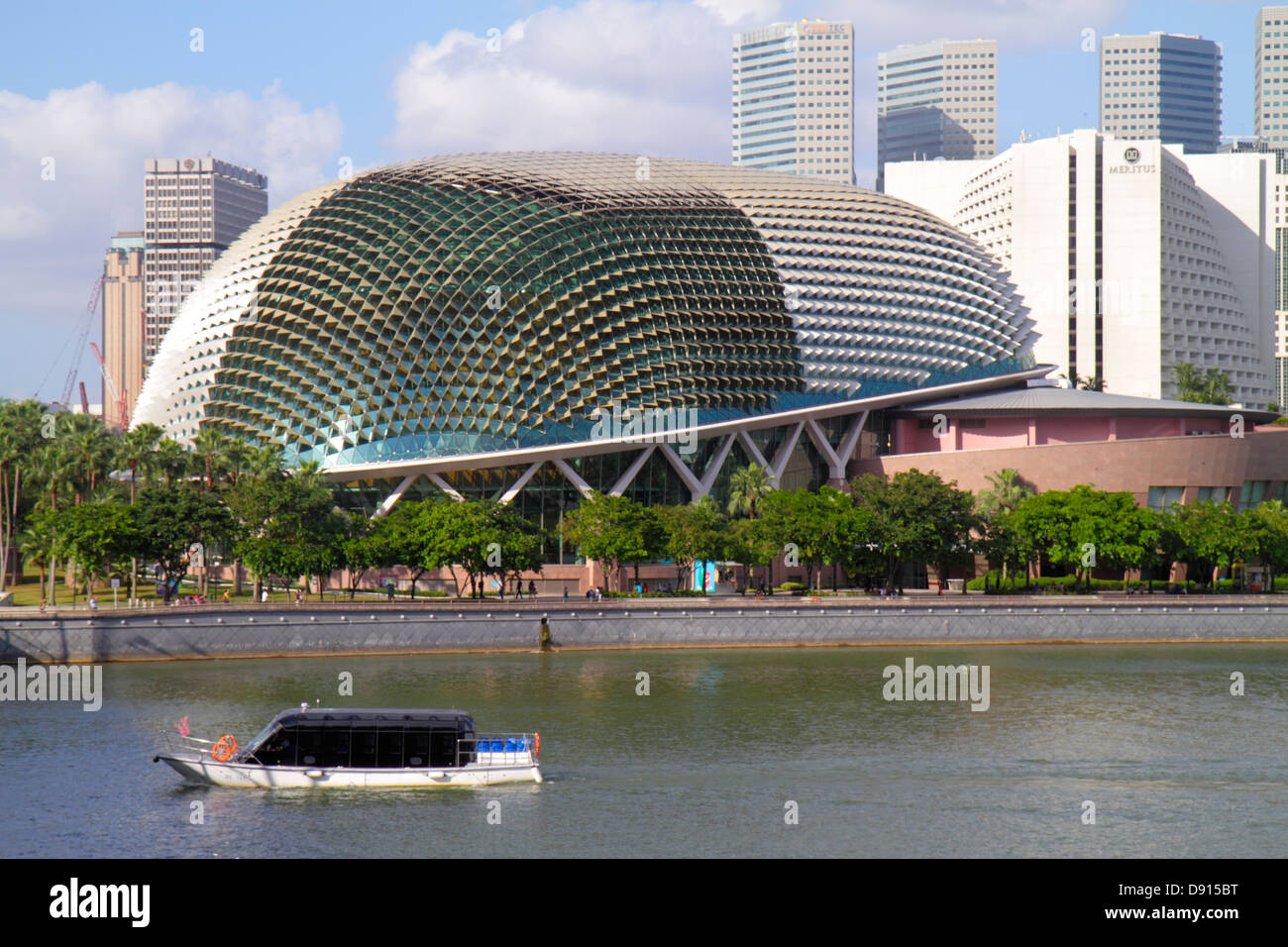 Singapore Singapore River, Marina Bay, Esplanade Theatres on the Bay, théâtre, théâtre, bateau-taxi, bateau de croisière, Marina Promenade, Sing1301201181 Banque D'Images