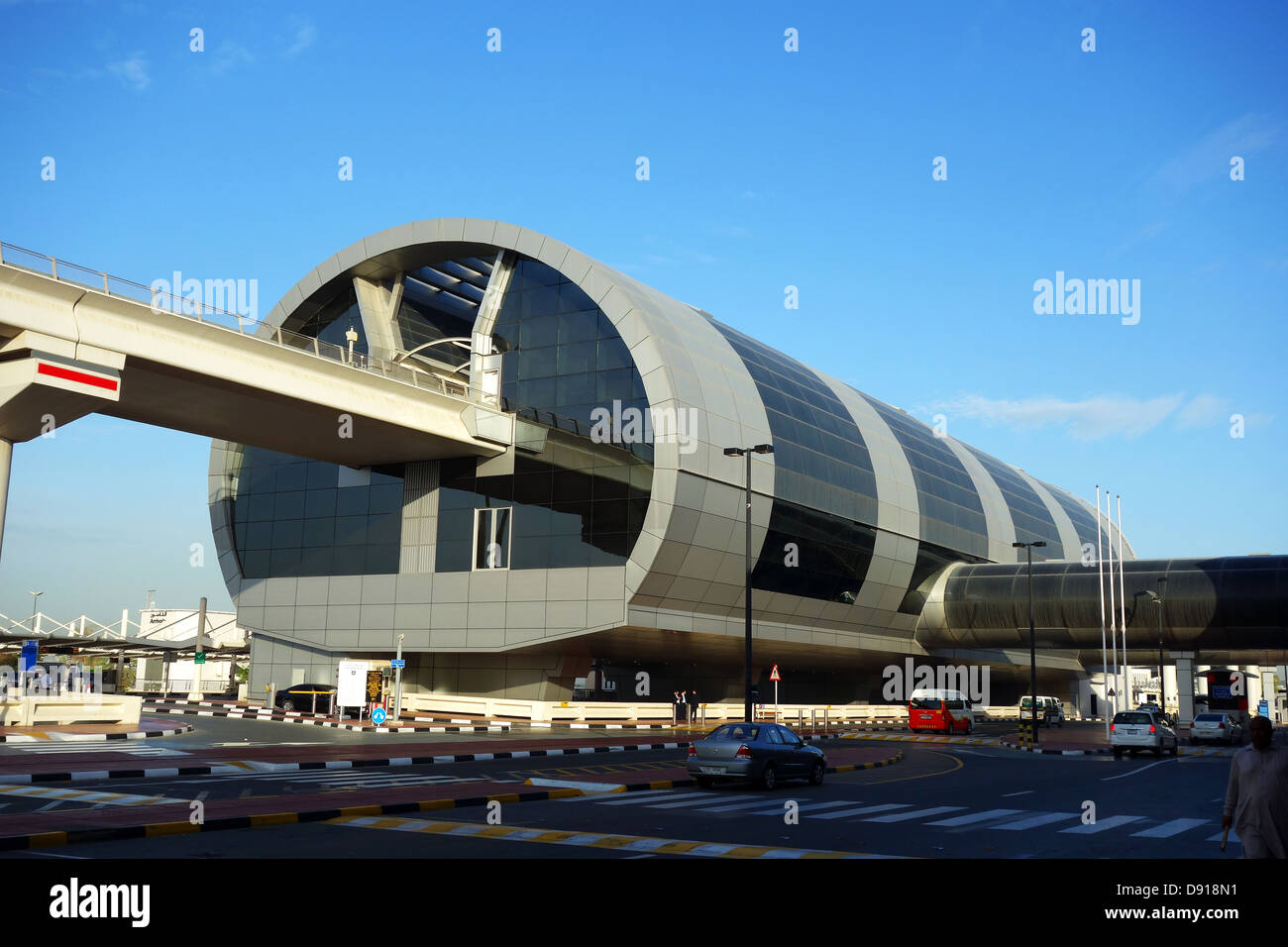 La station de métro à Dubaï, extérieur de la gare, Dubai, Émirats Arabes Unis Banque D'Images