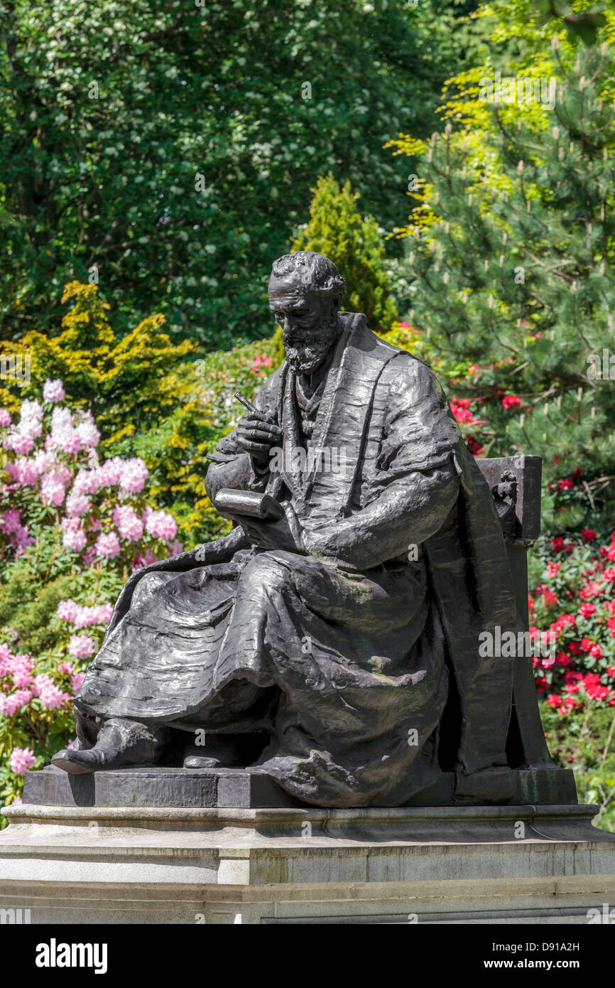 Statue de Lord Kelvin, William Thomson, 1824 - 1907, célèbre ingénieur écossais, physicien et mathématicien, Banque D'Images