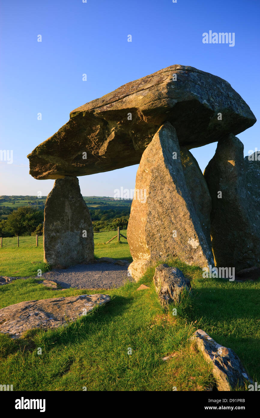 Pentre Ifan chambre funéraire du Pembrokeshire, Pays de Galles l'a amenée, Banque D'Images