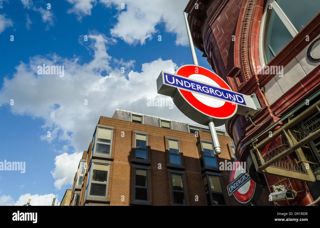 London Underground sign à Covent Garden. Londres, Angleterre. Banque D'Images